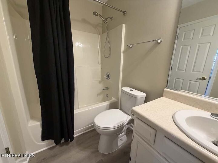 Property Photo: 1901 Barbridge Way TN 37849