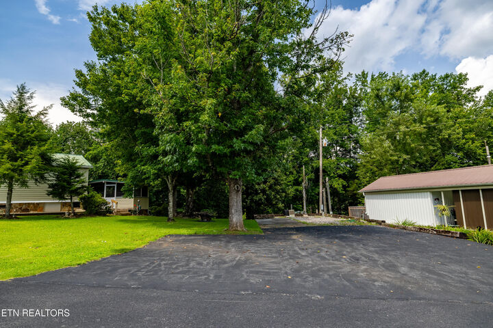 Property Photo:  449 Mountain Thrush Drive  TN 37882 