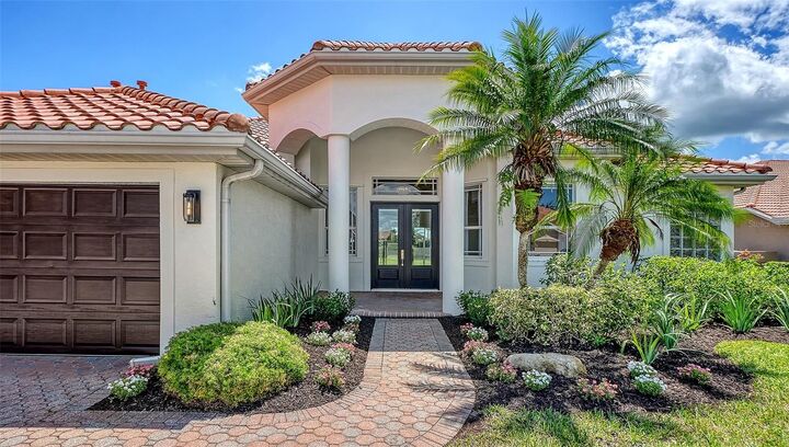 Property Photo: 2729 Harvest Drive FL 34240