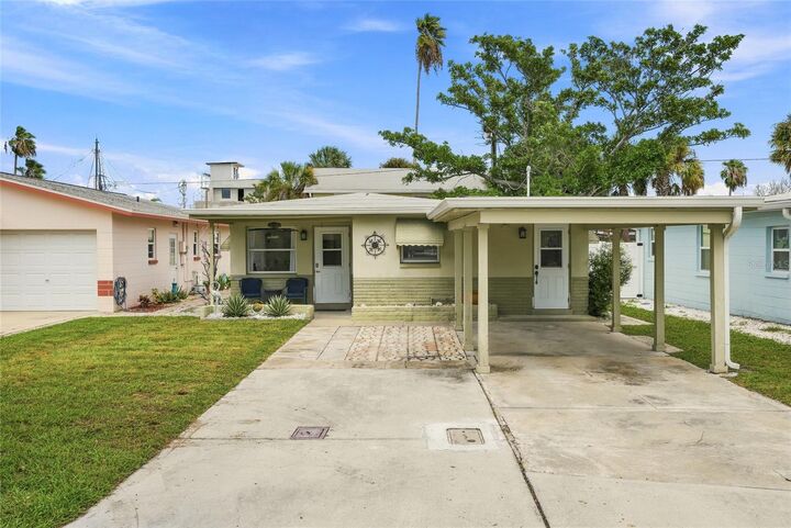 Property Photo:  13313 2nd Street E  FL 33708 
