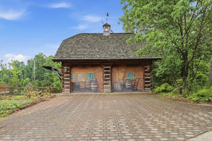 Property Photo: 1577 E State Road 42 IN 47840