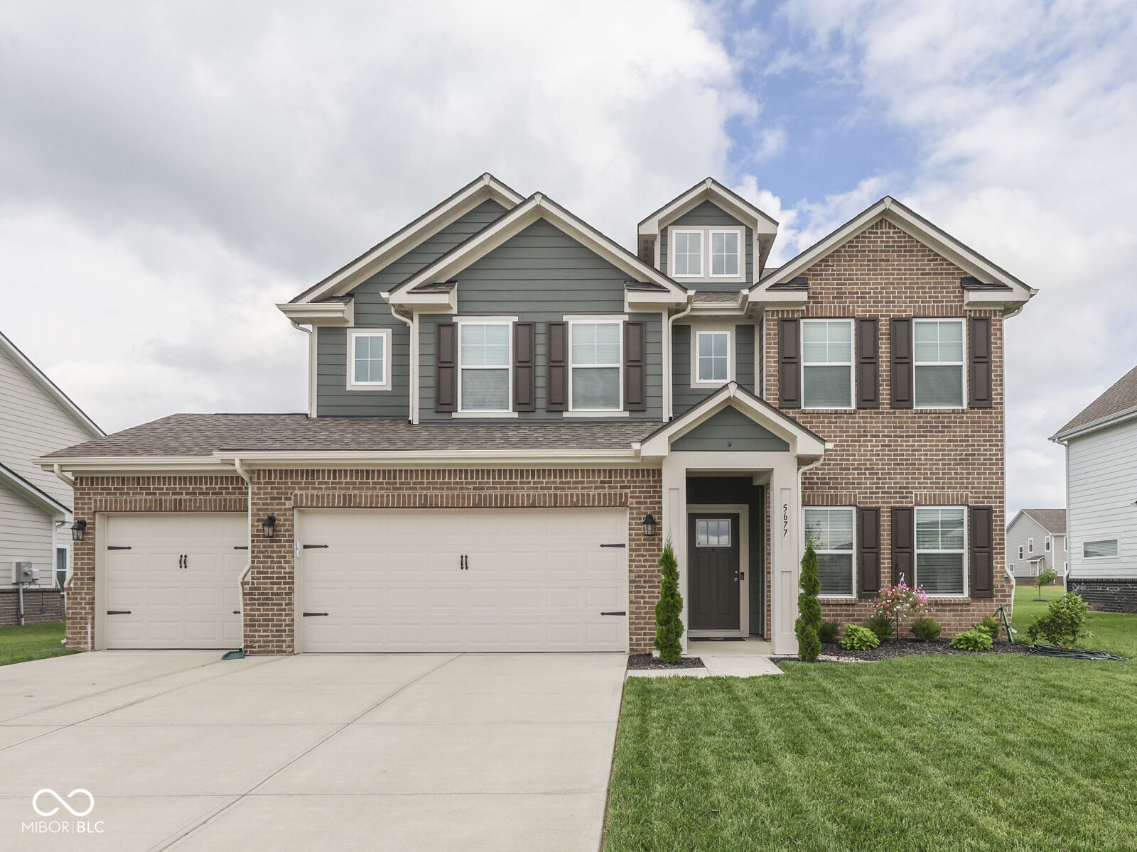 Property Photo:  5677 Volanti Way  IN 46143 
