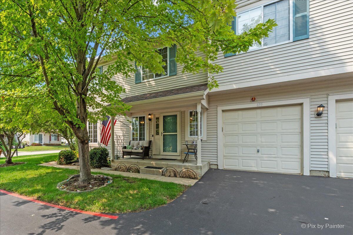 Property Photo:  635 Windsor Drive 4A  IL 60020 