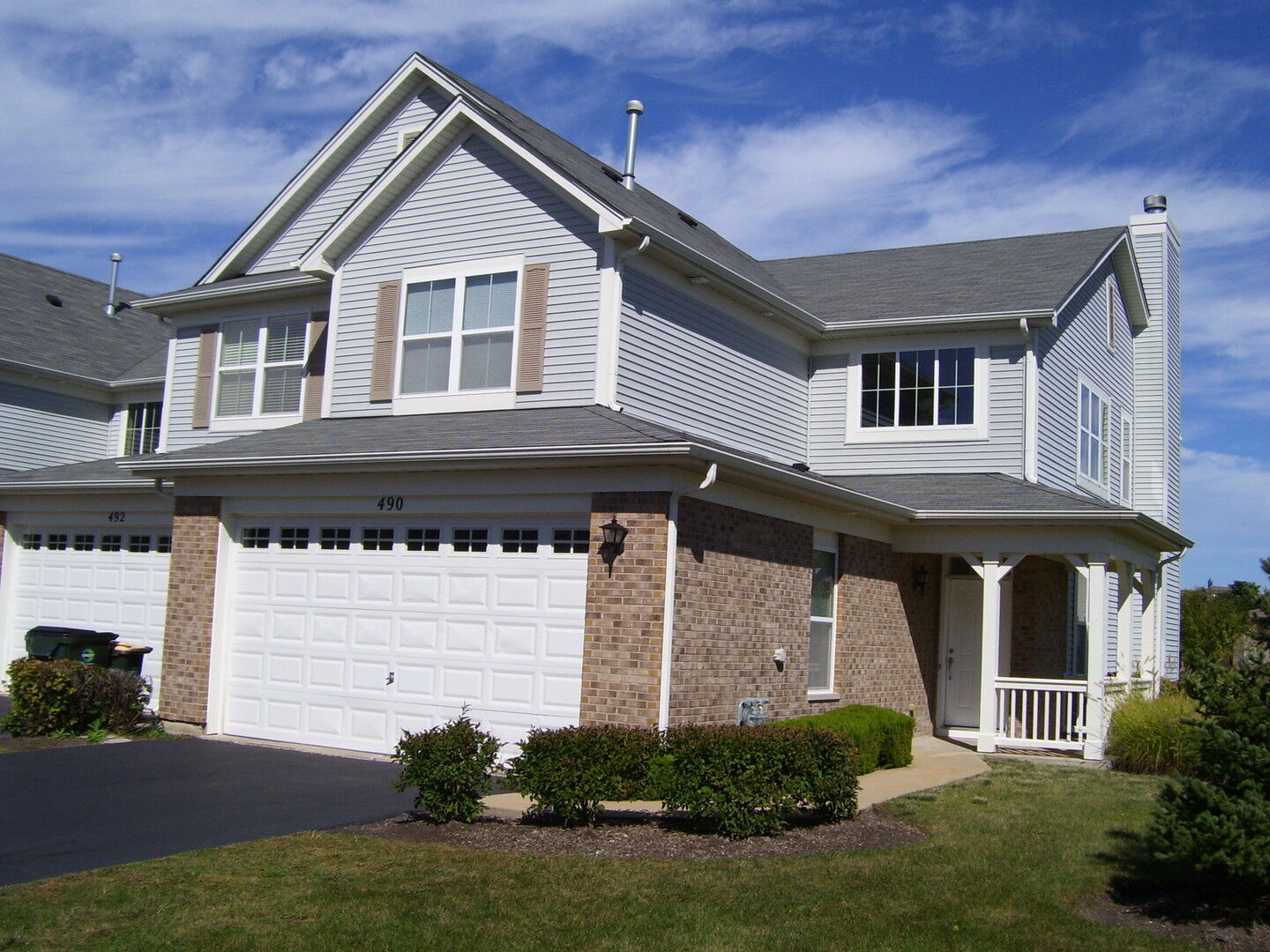 Property Photo:  490 Dancer Lane  IL 60543 