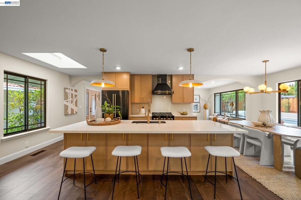 Property Photo:  2883 Bowling Green Dr  CA 94598 