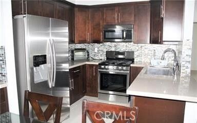 Property Photo: 16 Carmesi CA 92688