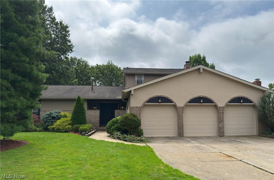 Property Photo:  3466 Clover Drive  OH 44212 