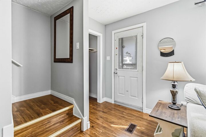 Property Photo:  32 Lynnville Drive  NS B4C 2H8 