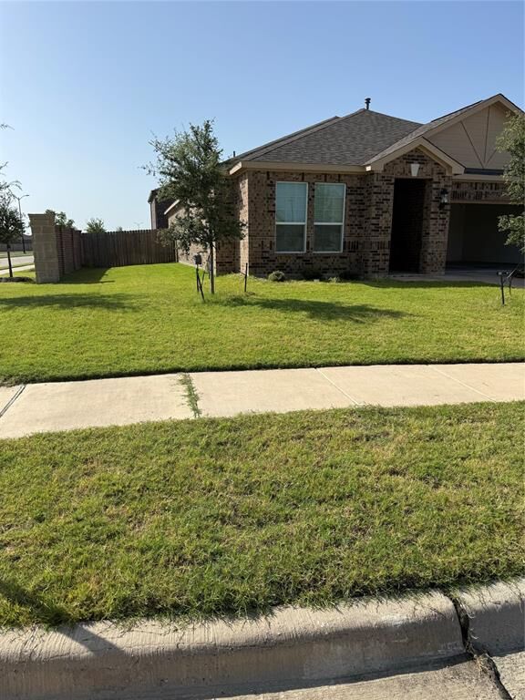 Property Photo:  1001 Calhoun Drive  TX 75409 