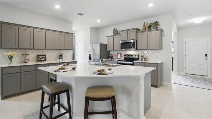 Property Photo: 400 Sunday Silence Way TX 76049