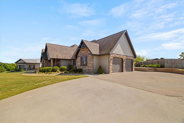 Property Photo: 125 Doering Circle AR 72751