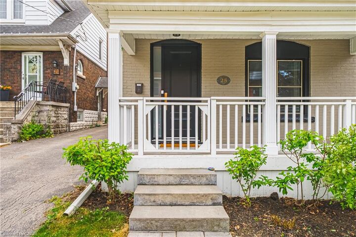 Property Photo:  25 Orchard Hill  ON L8P 2V6 