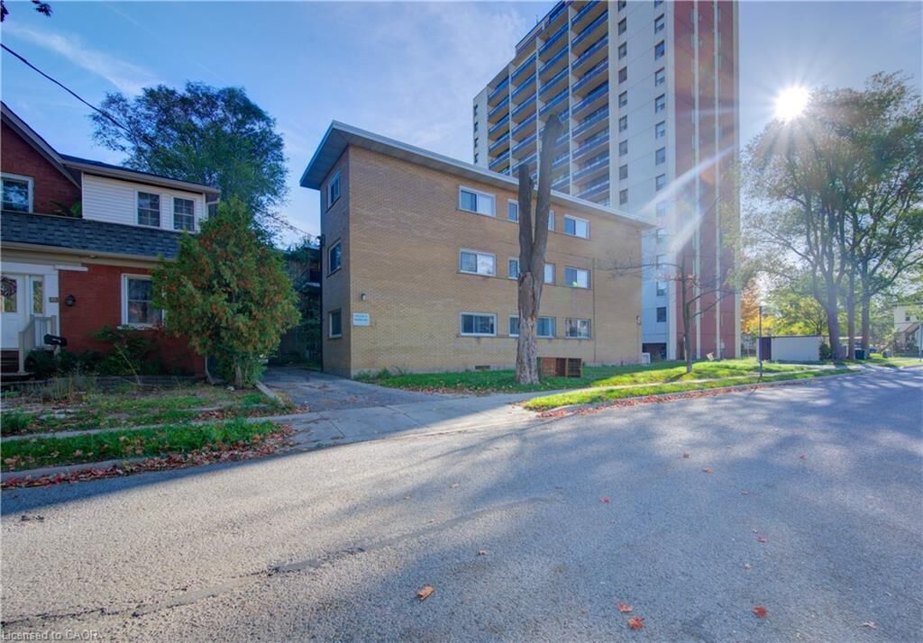Property Photo: 50 Gordon Avenue ON N2H 1N8
