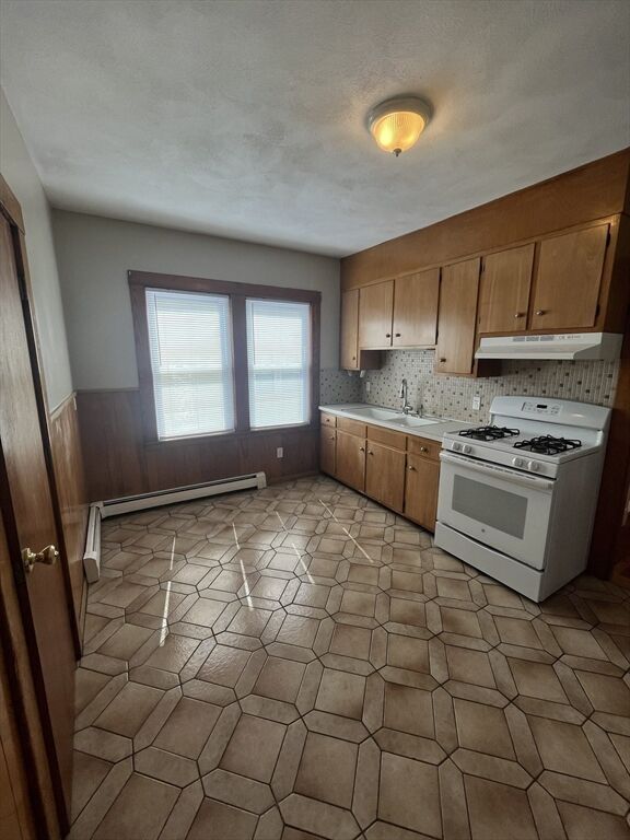 Property Photo: 65 Newton St 1 MA 02149