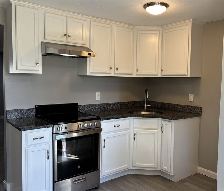 Property Photo:  10 Tide View Path 1  MA 02360 