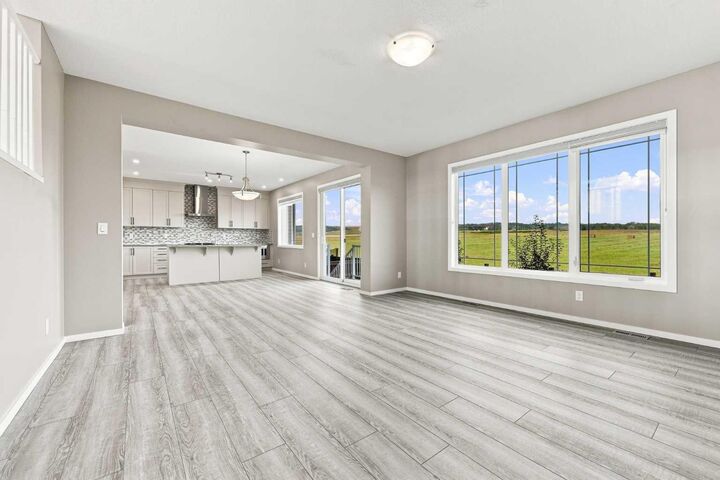 Property Photo:  142 Yorkstone Way SW  AB T2X 4S2 
