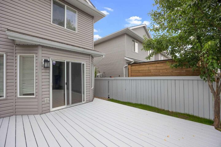Property Photo: 152 Cinnamon Street AB T9K 2T4