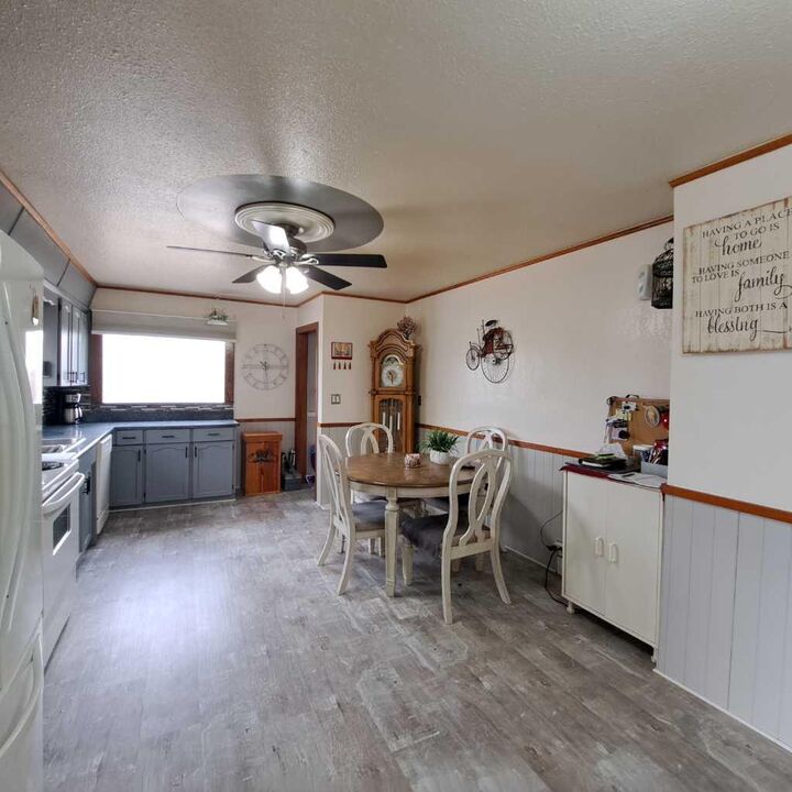 Property Photo:  505018A L4, B1  SE 33-50-1 W4  AB T0B 2P0 