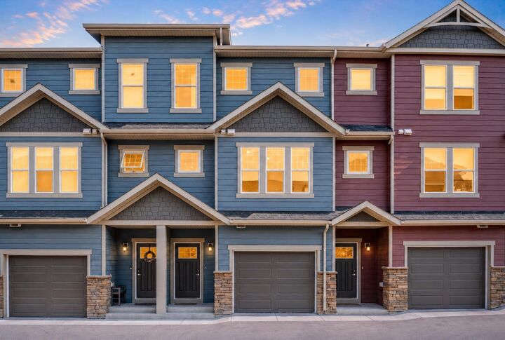 Property Photo: 246 Cranbrook Square SE AB T3M 3E3
