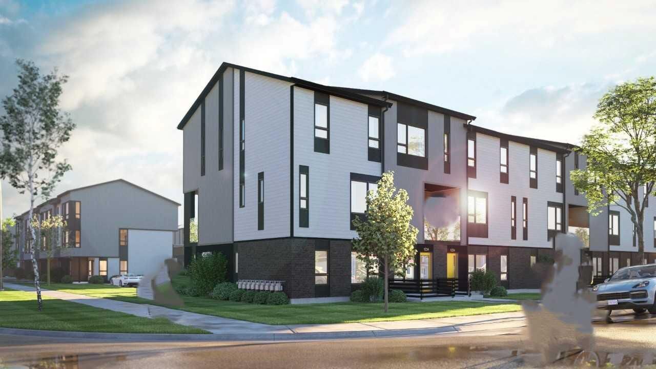 Property Photo:  24 Park Street 502  AB T4C 3H3 