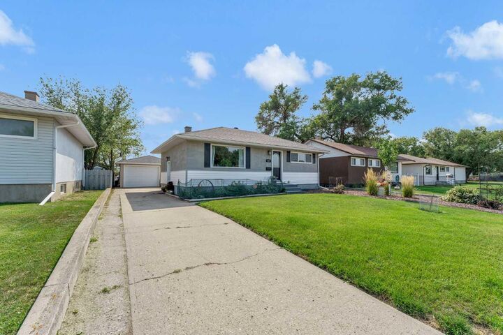 Property Photo: 117 14 Street NW AB T1A 6R5