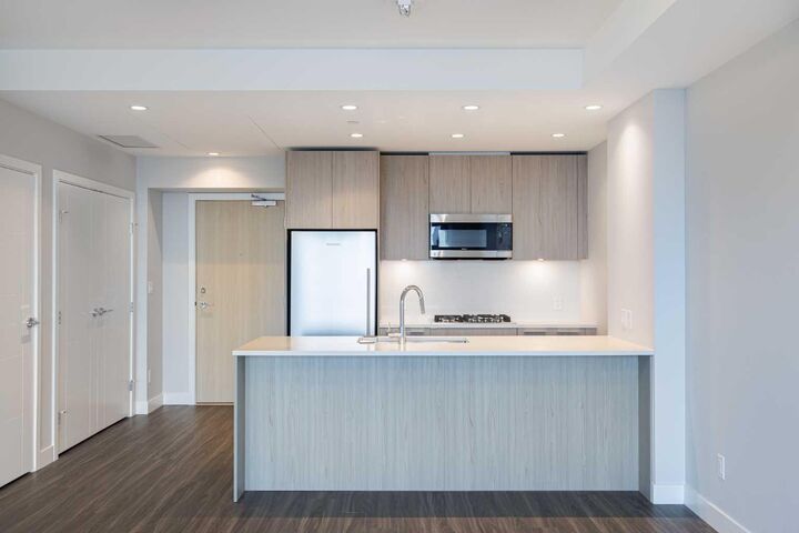 Property Photo:  530 3  AB T2G 2L8 