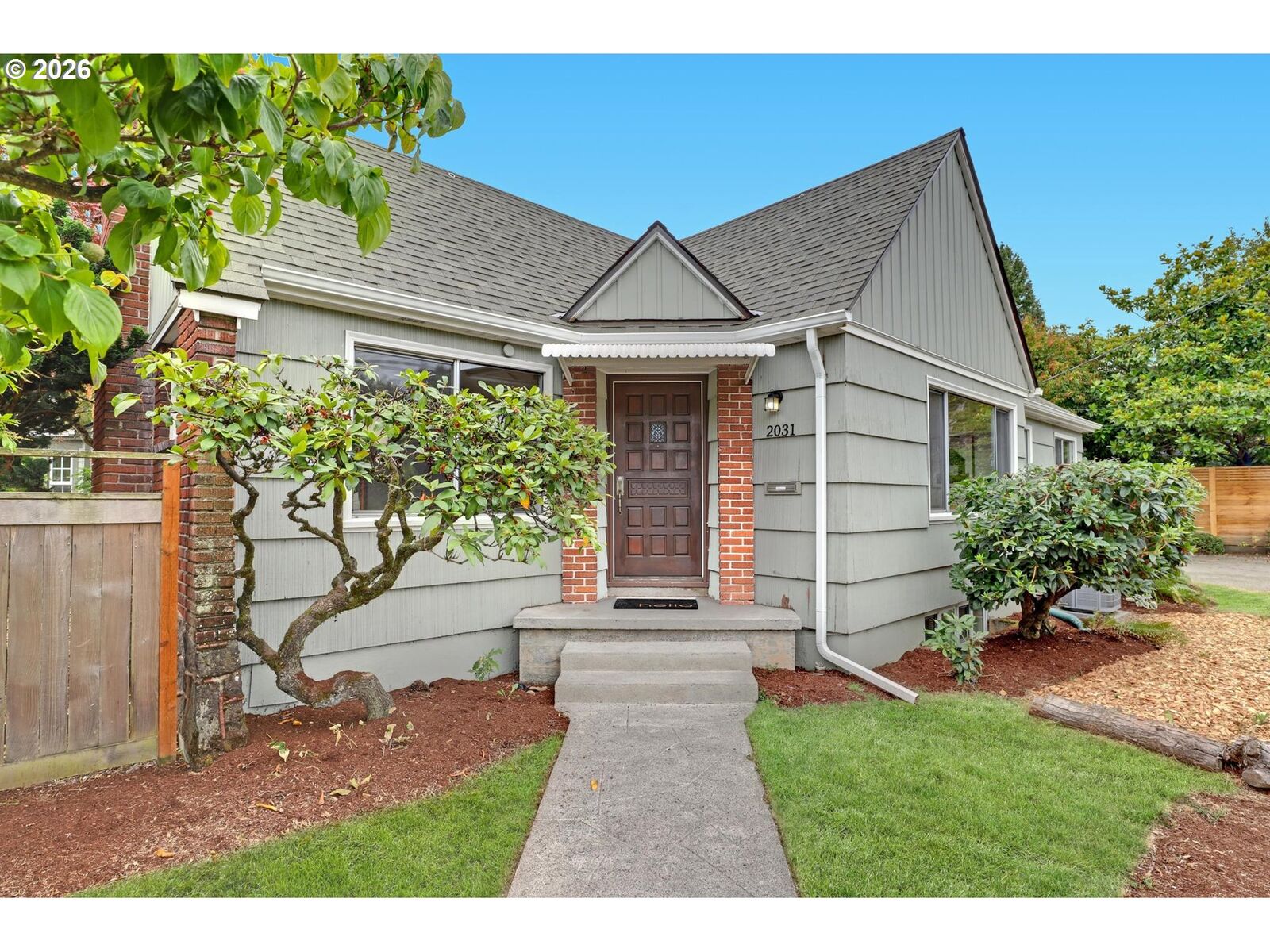 Property Photo: 2031 NE 58th Ave OR 97213