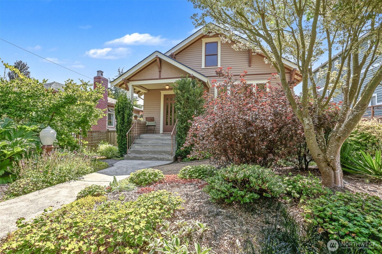 Property Photo: 2833 NW 69th Street WA 98117