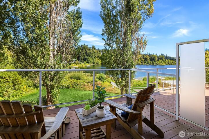 Property Photo: 7574 129th Place SE B102 WA 98056