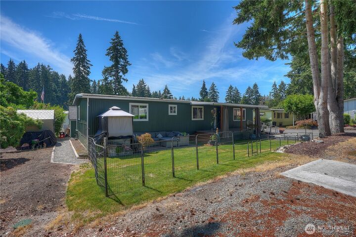 Property Photo:  12605  112th Avenue E 30  WA 98374 