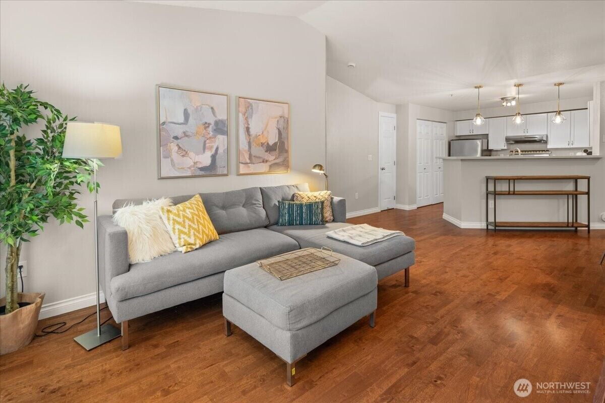 Property Photo:  7711 NE 175th Street A305  WA 98028 
