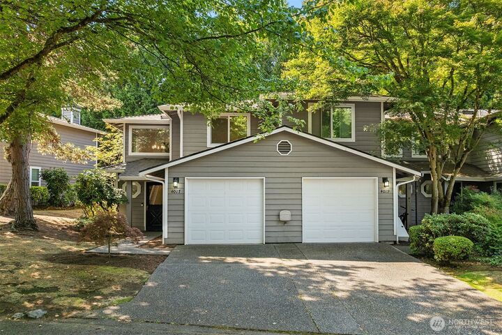 Property Photo:  4017  159th Avenue NE 27A  WA 98052 