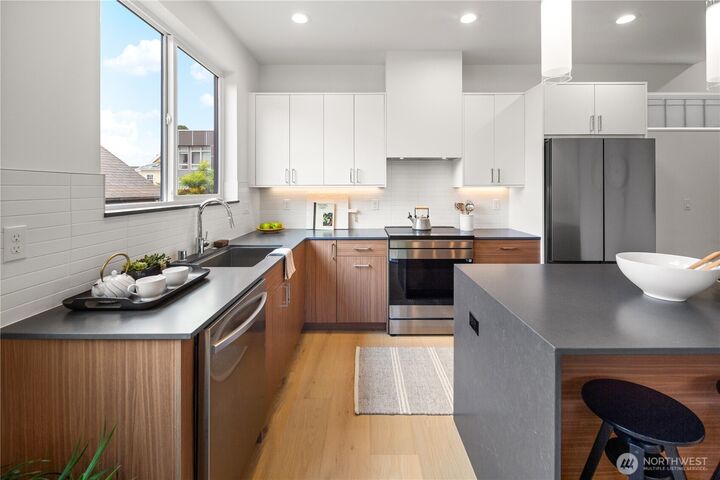 Property Photo:  1755 NW 62nd Street  WA 98107 