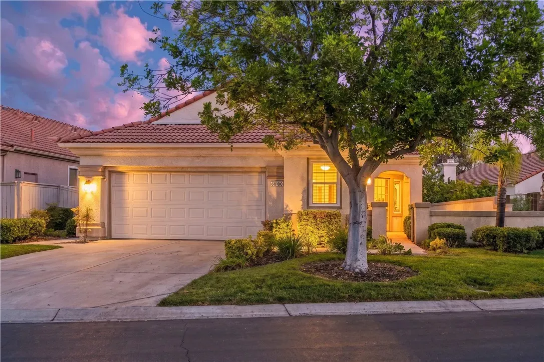 Property Photo:  40106 Colony Drive  CA 92562 