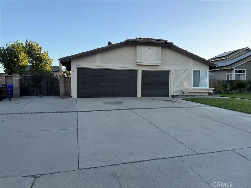 Property Photo: 1551 W Via Bello Drive CA 92377