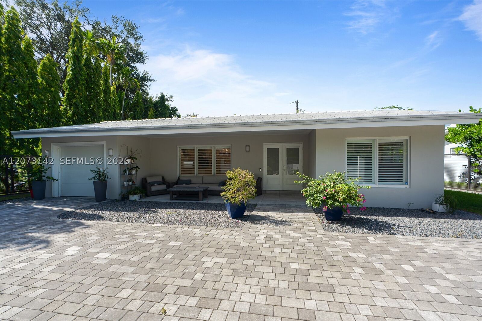 Property Photo: 932 Bird Rd FL 33146