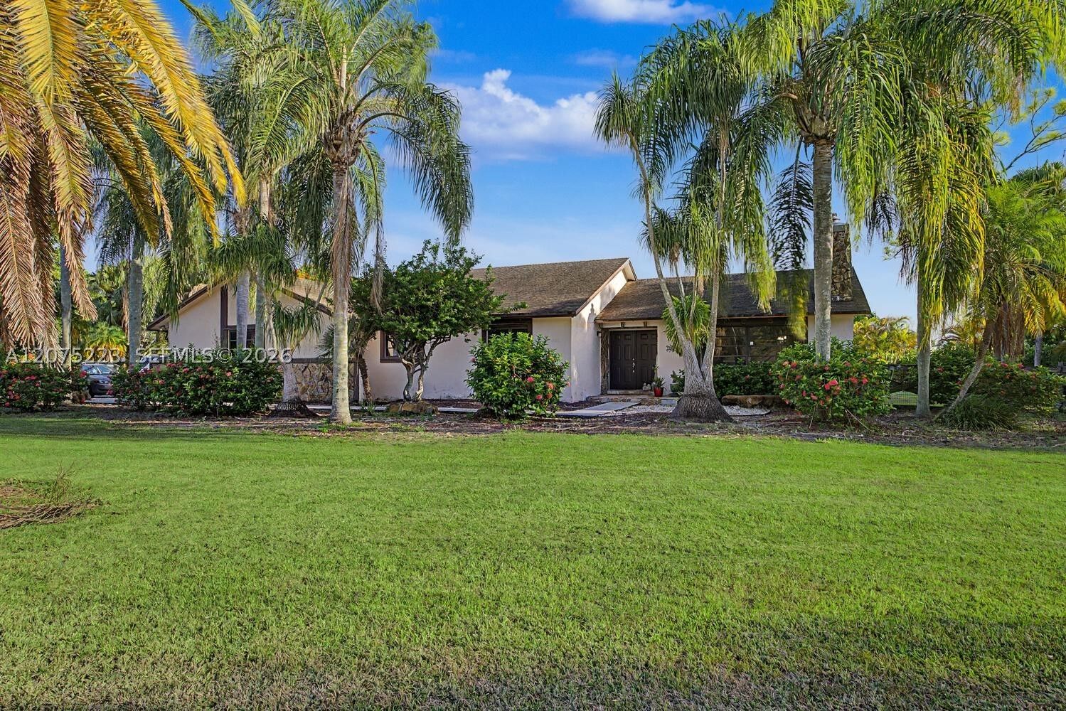 Property Photo: 16880 SW 278th St FL 33031