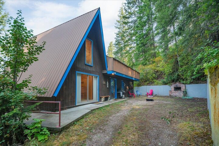 Property Photo:  3959 Bayside Way  WA 99148 