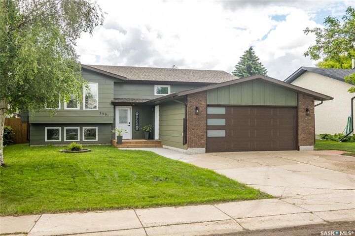 Property Photo: 3391 Bliss Crescent SK S6V 7L1