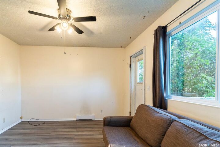 Property Photo: 30 1st Avenue N SK S0K 0A2