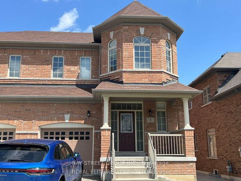 Property Photo:  5 Charles Vogel Drive  ON L6C 0V9 