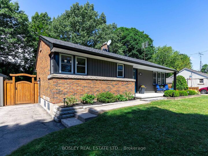 1180 Sunset Drive — photo 1