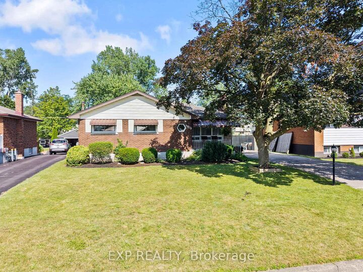 Property Photo: 8800 Champlain Drive ON L2G 6Y6