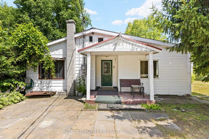 967 West Street W — photo 1