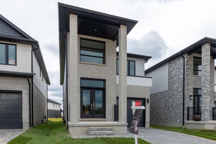 Property Photo:  6453 Royal Magnolia Avenue  ON N6P 0K2 