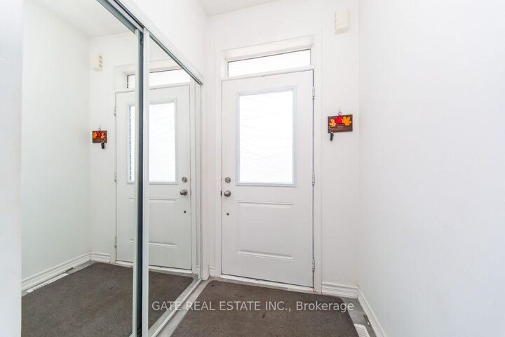 Property Photo: 53 Kantium Way ON L1N 9K9