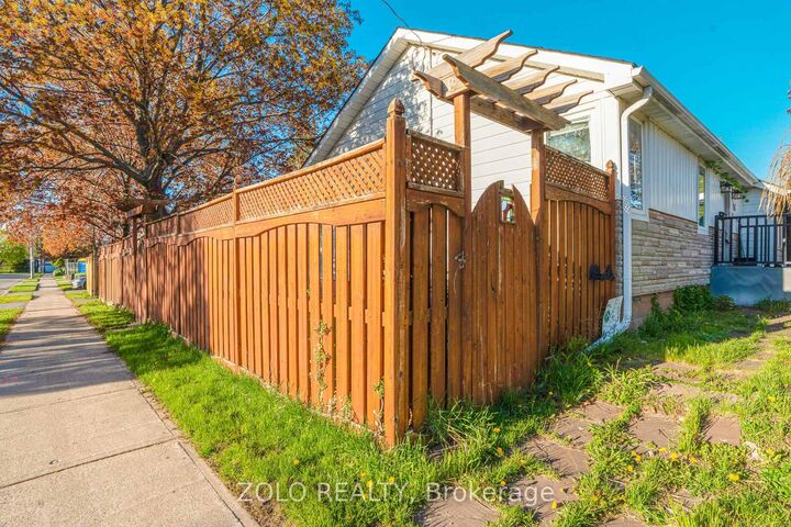 Property Photo: 13 Foster Road ON L4T 1C3