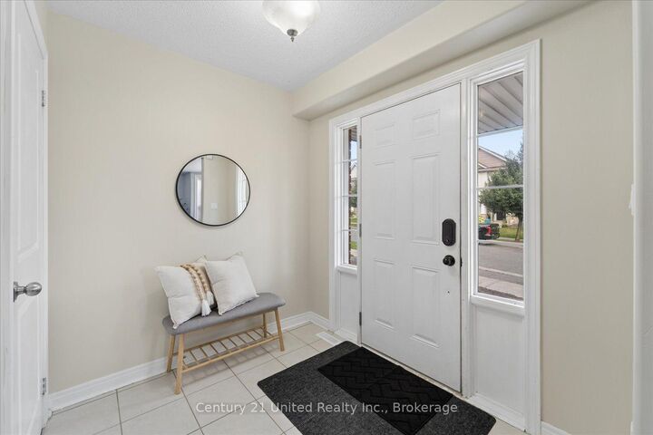Property Photo:  262 Bowen Drive  ON K9H 0B8 