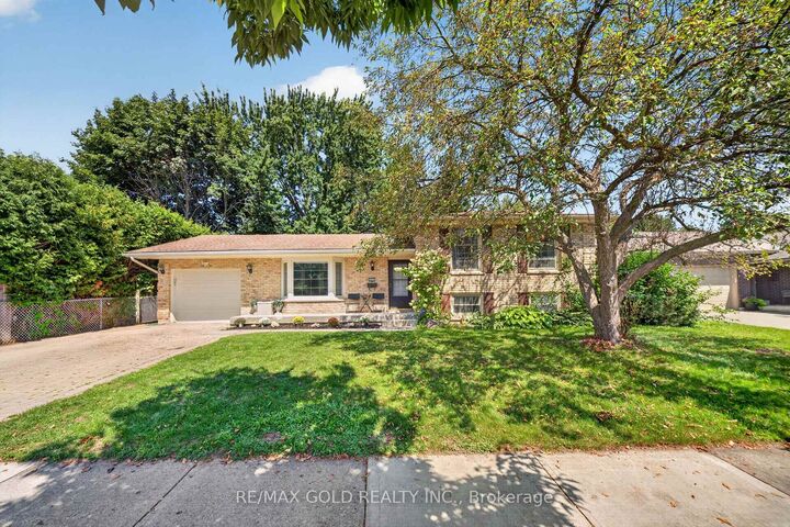 670 Grenfell Drive — photo 1