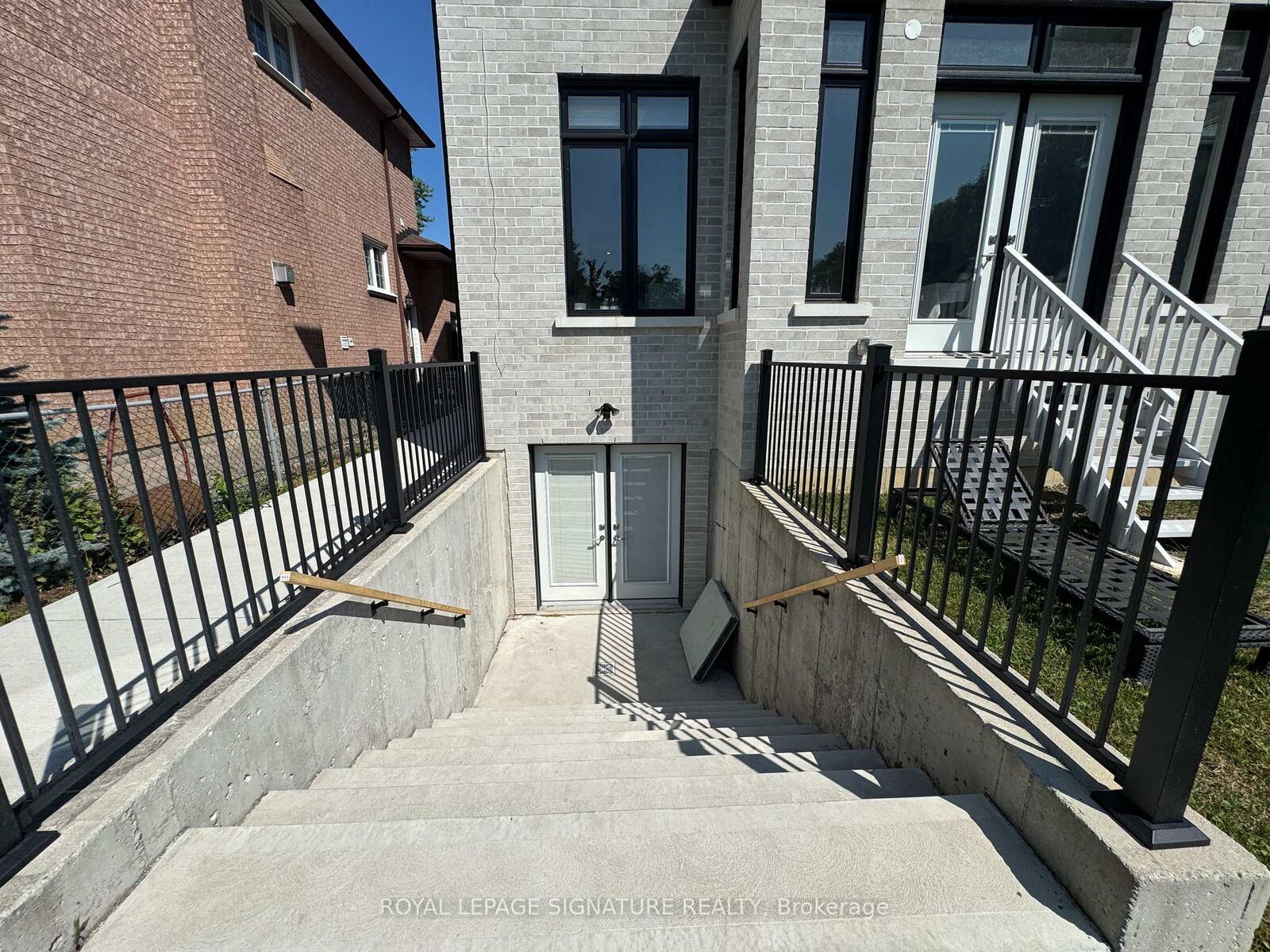 Property Photo: 11 Norcross Road Bsmt ON M3H 2R3